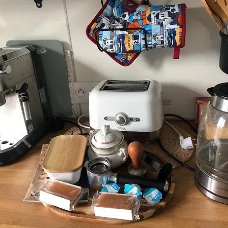 Cozy Prague Airport- 5 Minute Drive From Airport דירה *