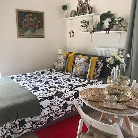 דירה Cozy Prague Airport- 5 Minute Drive From Airport