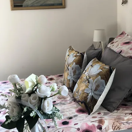 아파트 Cozy Prague Airport- 5 Minute Drive From Airport