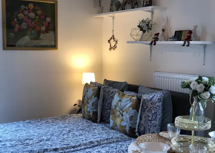 דירה Cozy Prague Airport- 5 Minute Drive From Airport *