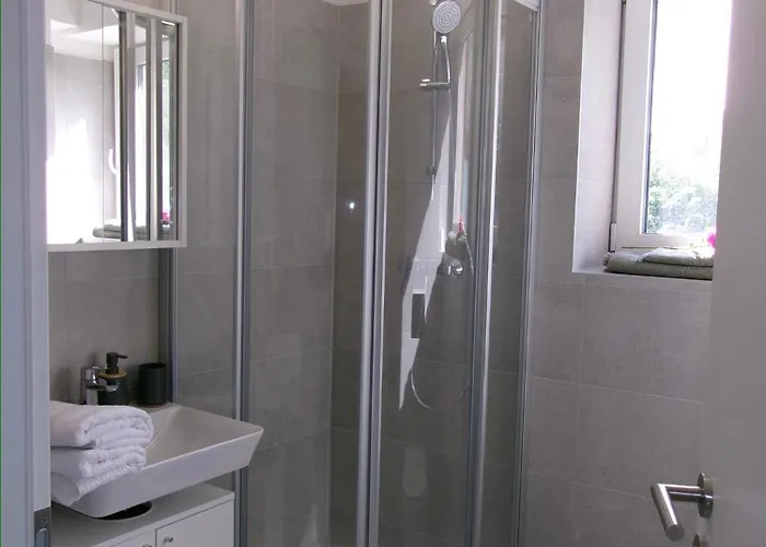 דירה Cozy Prague Airport- 5 Minute Drive From Airport